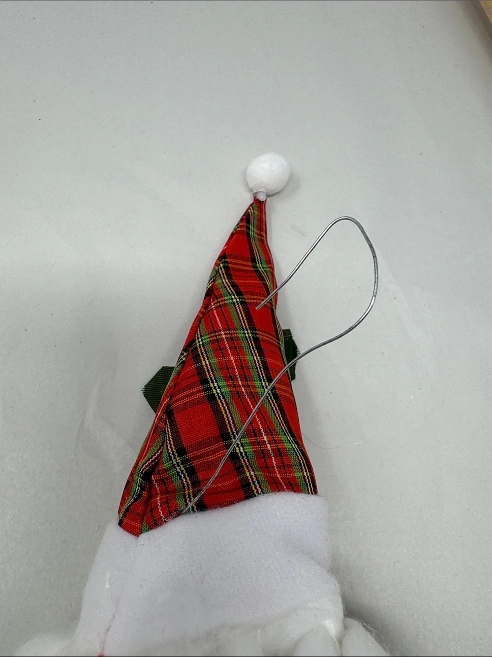 SANTA HEAD PLASTIC FACE CHRISTMAS ORNAMENTS LOT OF 2 VINTAGE HOLIDAY